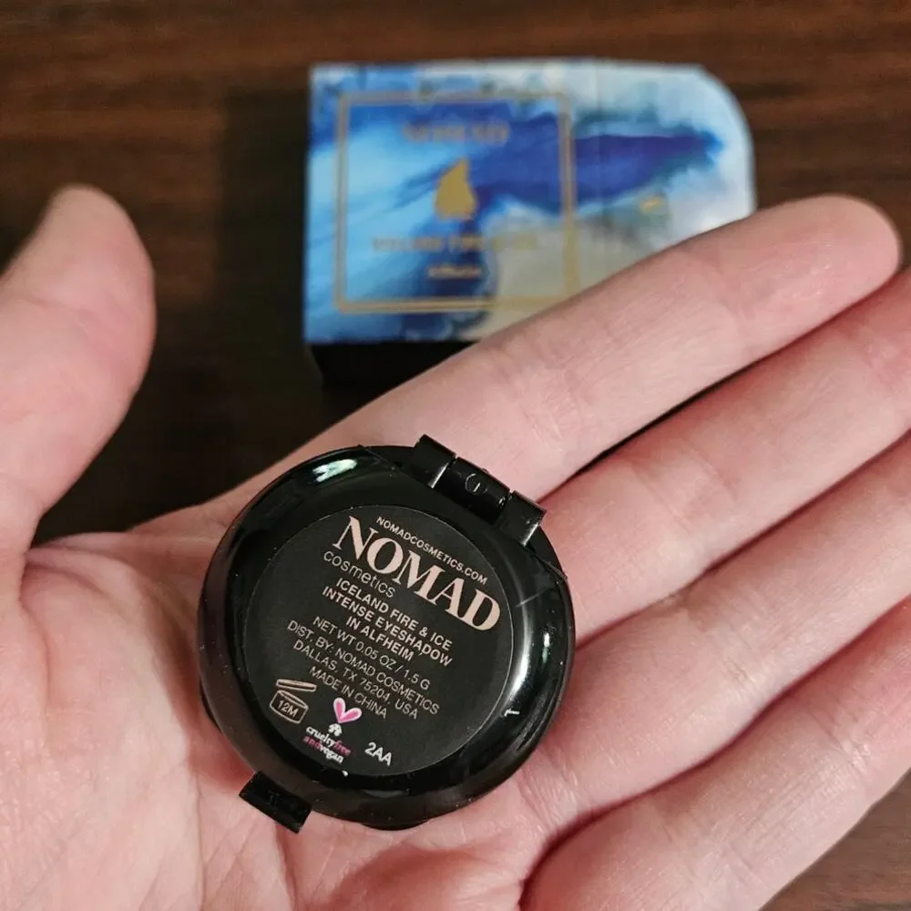 NOMAD Iceland Fire & Ice Alfheim Intense Eyeshadow